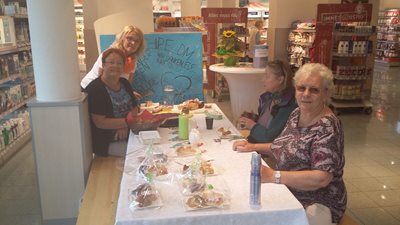 Kaffee und Kuchen für die „Mehr Zeller Nachbarschaft“