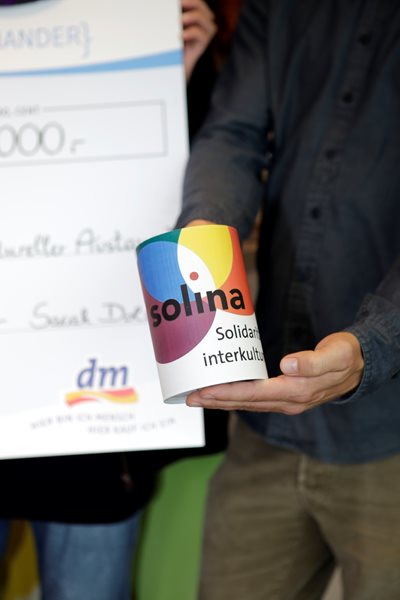 SOLINA freut sich über 8.000 Euro